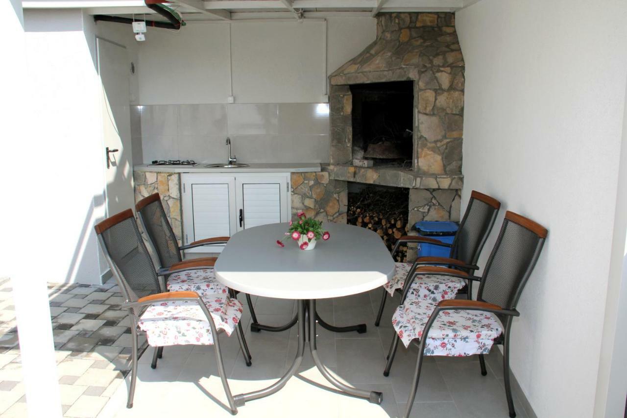 Lari Home Primošten Extérieur photo